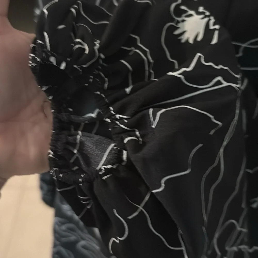 NWT $68 Lulu’s small dress floral 800 - Picture 5 of 8